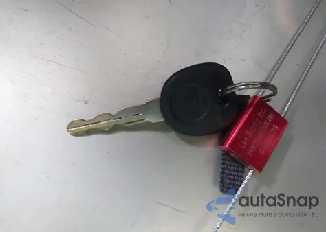 2002 Pontiac Grand Am Se1 z USA, uszkodzony, nr VIN 1G2NF52F22C175245